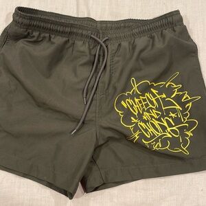B1533 CHEECH & CHONG SWIM SHORTS W/ LOGO, ARMY GREEN Up In SMOKE ganja SZ-medium